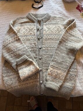 Vintage Classic Wool Men's Cardigan Sweater